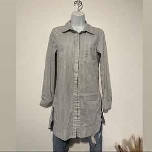 Women’s Marled Blue and White Striped Button down Long Sleeves Shirt